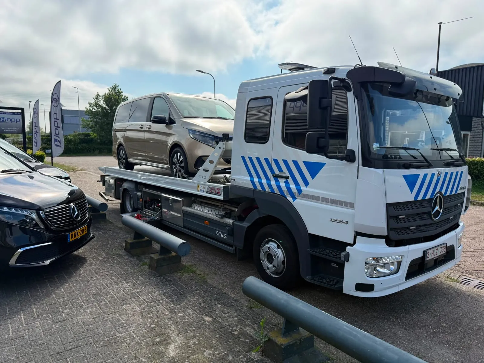 Vehicle transported from Switzerland to Dubai