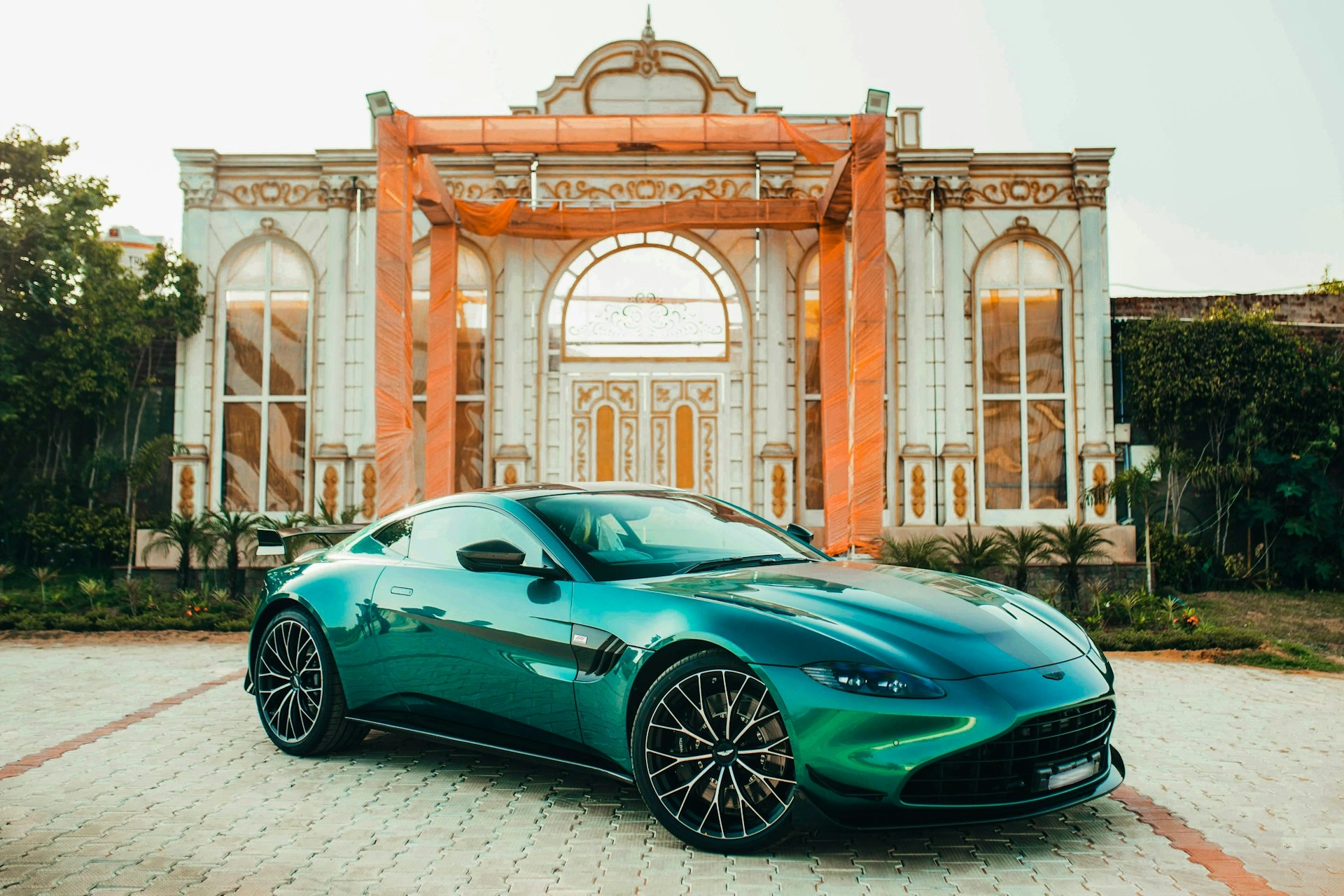Aston Martin Car Shipping Dubai