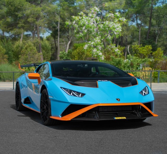 Lamborghini Handling and Transit Dubai