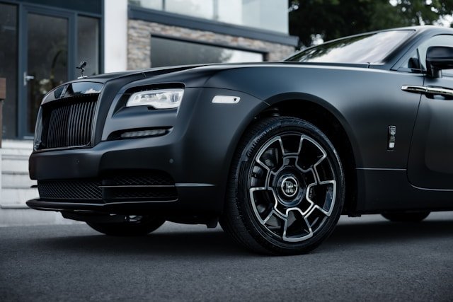 Rolls-Royce Transit and Handling Dubai